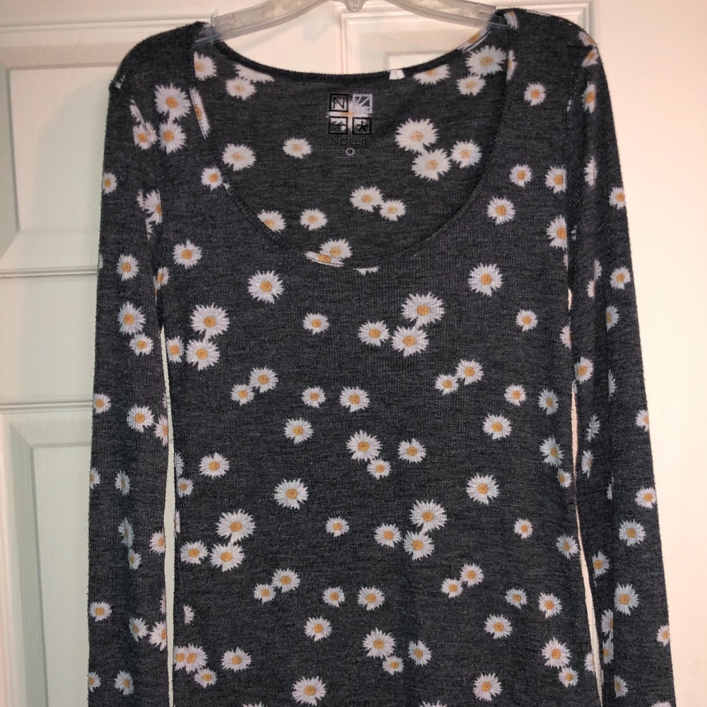 PacSun Sunflower Shirt